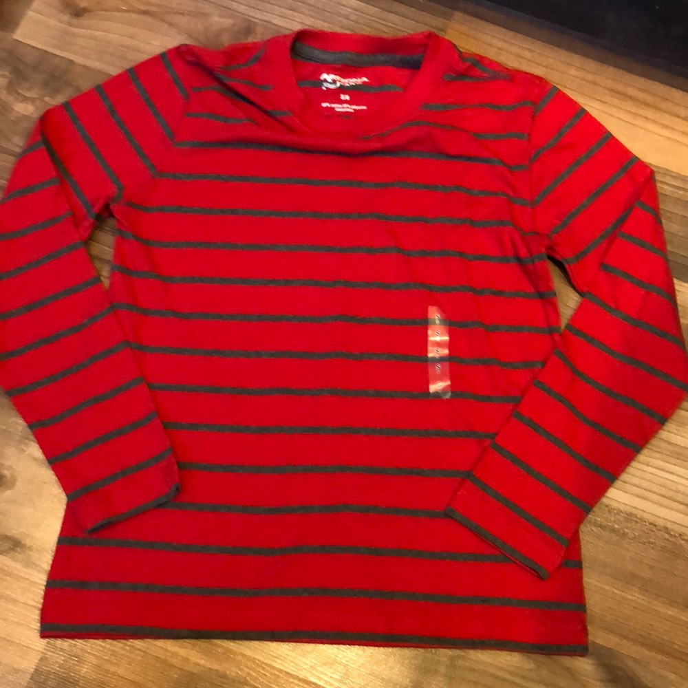 Boys S/8 red/gray stripe long sleeve shirt